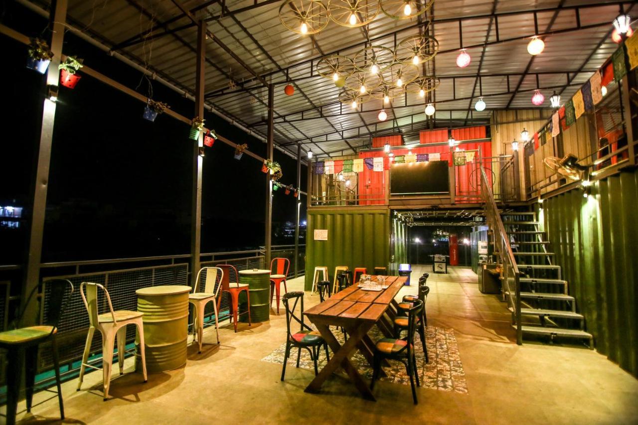 Modi Dockyard Lonavla Exterior foto